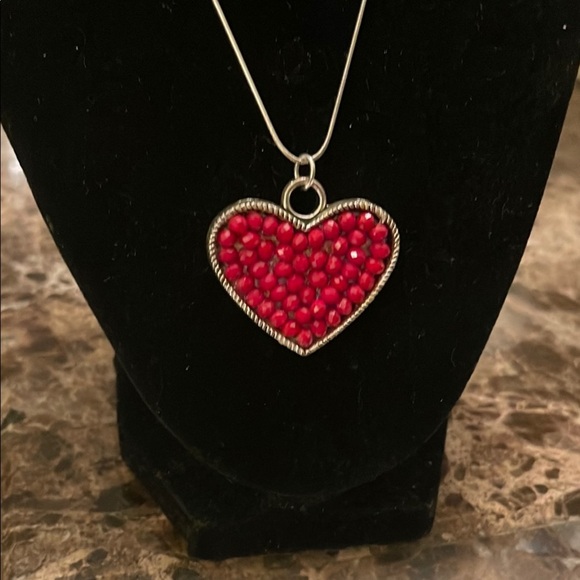 Heart Pendant Necklace - Red - Picture 2 of 3